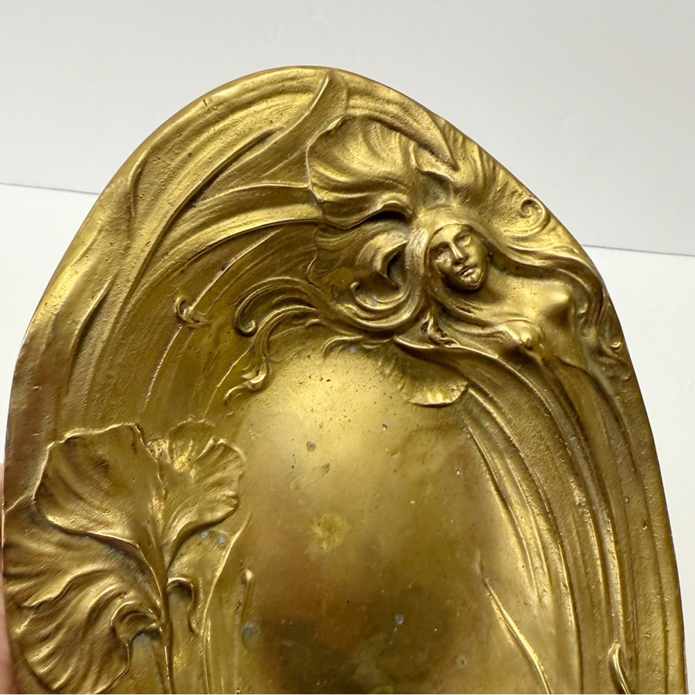 Vintage Art Nouveau Ethereal Woman Iris Floral Solid Brass Trinket Dish Catchall - Picture 5 of 12